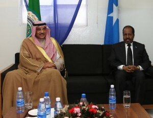First Deputy Prime Minister and Foreign Minister Sheikh Sabah Khaled Al-Hamad Al-Sabah and Somali President Hassan Sheikh Mohamoud.